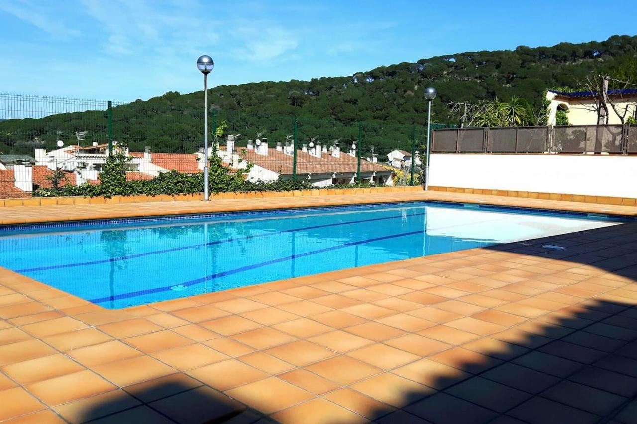 Apartamento En Blanes Con Piscina Y Parking Leilighet Eksteriør bilde